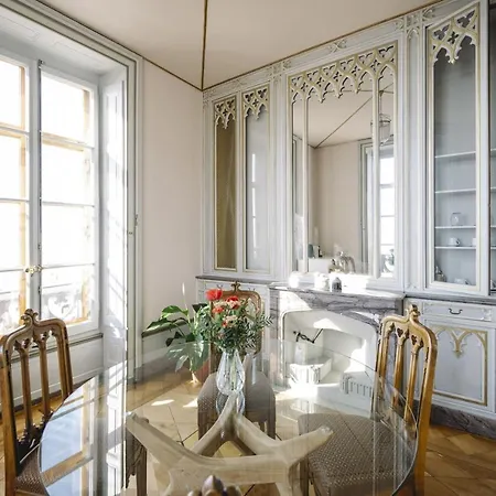 Bed & Breakfast Chateau De L'aile- Boutique Vevey