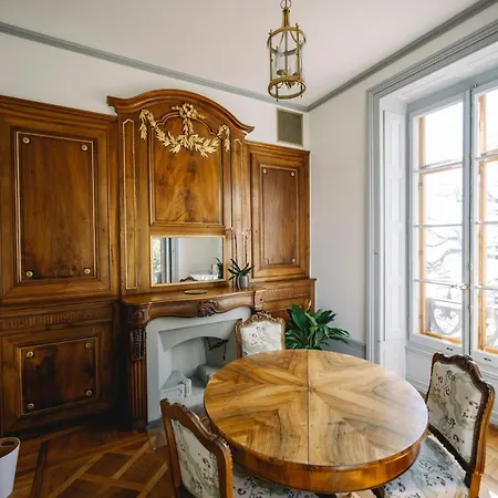 Chateau De L'Aile- Boutique Suites * Vevey