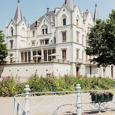 Chateau De L'aile- Boutique 4*