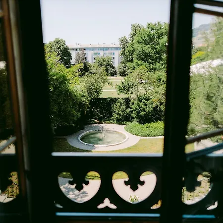 Chateau De L'aile- Boutique 4*