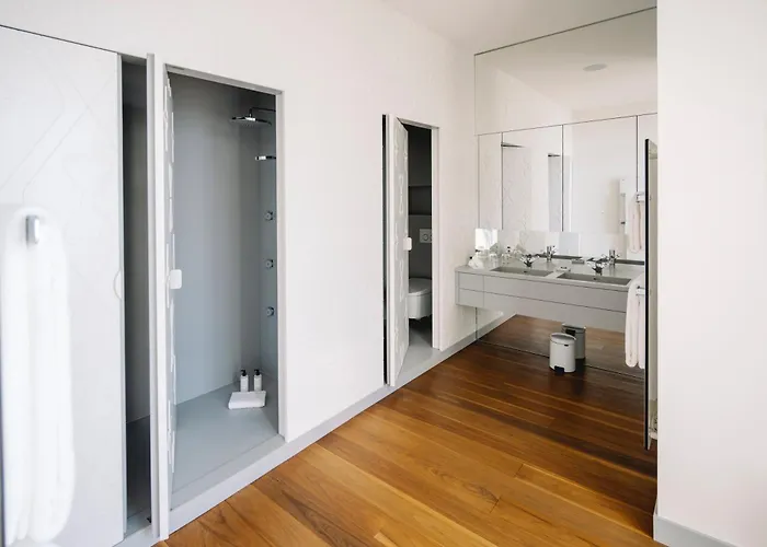 Frühstückspension Chateau De L'aile- Boutique Vevey