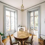 Chateau De L'aile- Boutique