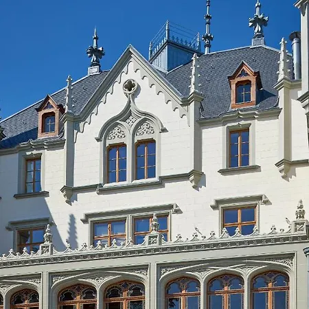 Chateau De L'aile- Boutique 4*