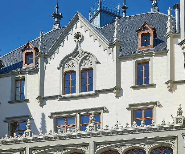 Chateau De L'aile- Boutique 4*