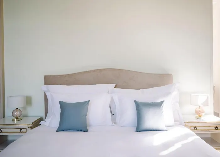 Bed & Breakfast Chateau De L'aile- Boutique Vevey