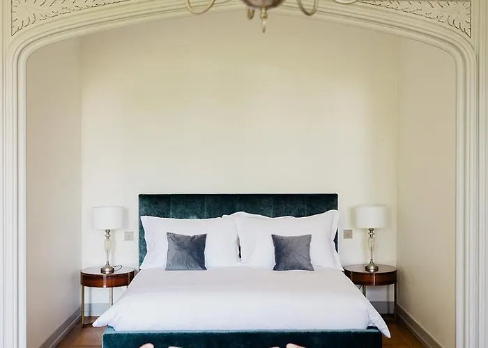 Chateau De L'aile- Boutique