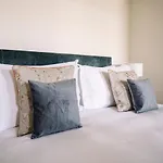 Frühstückspension Chateau De L'aile- Boutique 4*