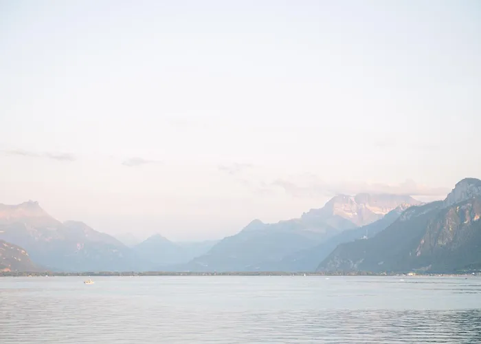 Chateau De L'aile- Boutique Bed & Breakfast